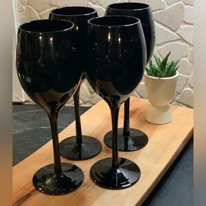 MIKASA | Set of 4 | Vintage Elegance Black Amethyst Goblets